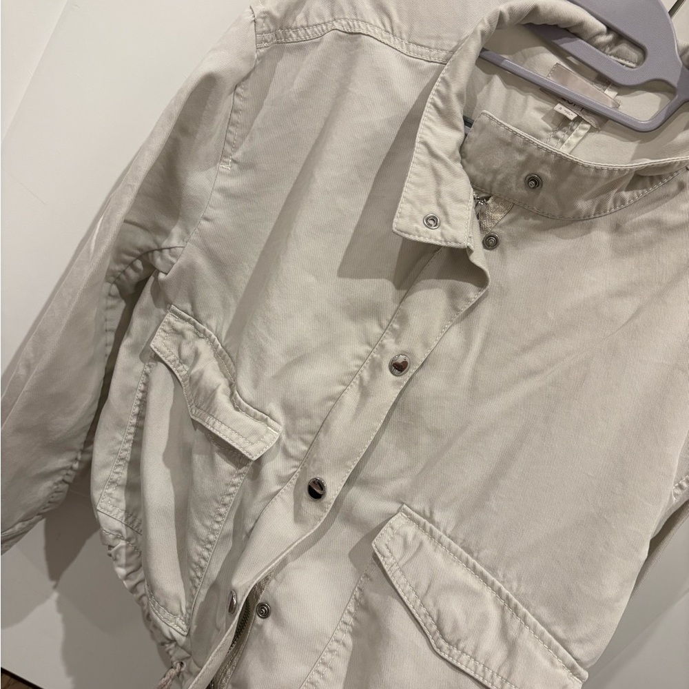 LOFT soft Utility Jacket in Light Beige - Picture 2 of 5